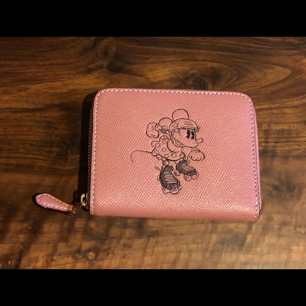 Coach Minnie Mouse Roller Derby Zip Wallet!